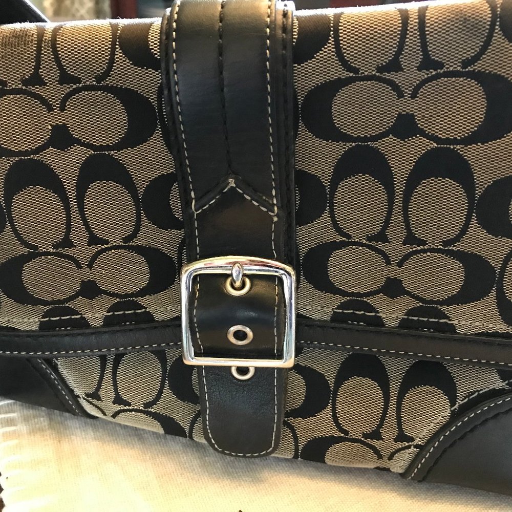 Black Coach shoulder purse